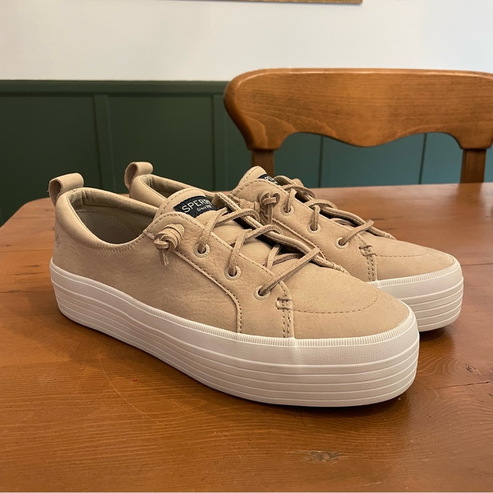 Sperry Crest Vibe Platform Leather Sneaker